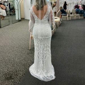 Wedding dress